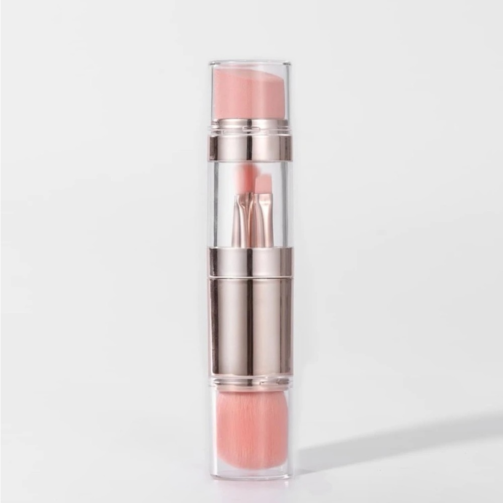 ❗️Only one Left❗️5 in 1 Travel size makeup brushes - Picture 3 of 4